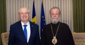 Înaltpreasfințitul Mitropolit Vladimir a avut o întrevedere cu Premierul Alexandru Munteanu
