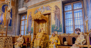 ÎPS Mitropolit Vladimir a liturghisit în Duminica dinaintea Nașterii Domnului, la Catedrala Mitropolitană