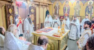 Slujire arhierească în Duminica I după Nașterea Domnului, la Mănăstirea Țigănești