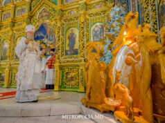 ÎPS Mitropolit Vladimir a liturghisit la praznicul împărătesc al Nașterii Domnului și hramul Catedralei mitropolitane