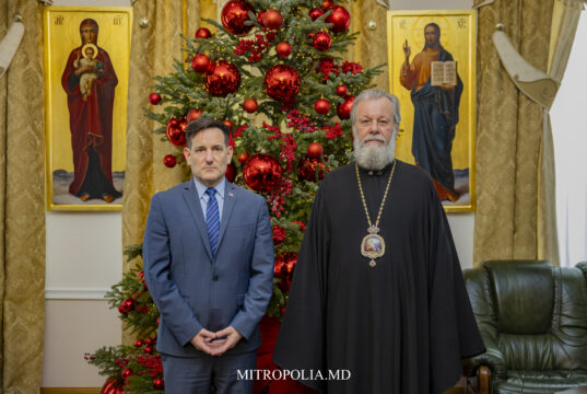 Înaltpreasfințitul Mitropolit Vladimir a avut o întrevedere de curtoazie cu domnul Nick Pietrowicz, Însărcinat cu Afaceri al SUA în Moldova