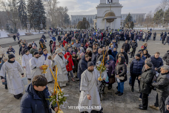 His Eminence Metropolitan Vladimir officiated at the Divine Liturgy on the Feast of the Baptism of the Lord at the Metropolitan Cathedral