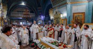 His Eminence Metropolitan Vladimir officiated the funeral service for the newly reposed Archpriest Daniel Grigori