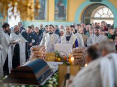 Slujba înmormântării pentru protoiereul Vladimir Lai, parohul bisericii „Sf. M. Mc. Gheorghe” din satul Chițcanii Vechi, raionul Telenești