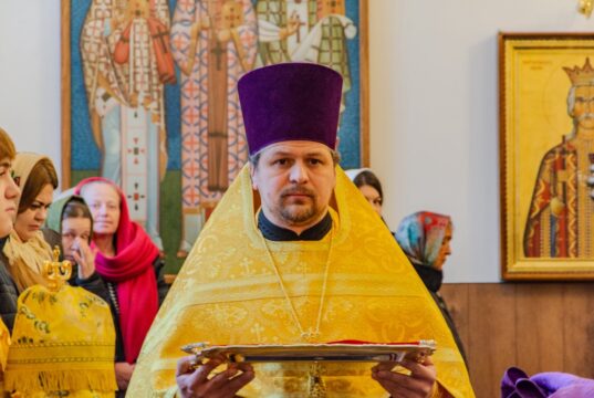 Protoiereul Alexandru Comendant, Decanul Facultății de Teologie din cadrul ATOM, aniversează 40 de ani de la naștere