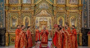 Sfânta Liturghie de Sărbătoarea Sfântului Mare Mucenic Gheorghe la Catedrala Mitropolitană din Chișinău