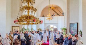 Liturghie arhierească în parohia „Sfântul Ierarh Nicolae” din s. Maximovca, r. Anenii Noi