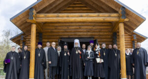 Înaltpreasfințitul Mitropolit Vladimir a vizitat biserica în construcție „Sf. Împ. Constantin și Elena” din or. Rîșcani