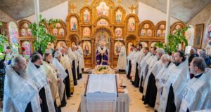 Slujba Prohodului pentru nou adormita Maria, mama protoiereului Petru Pisica