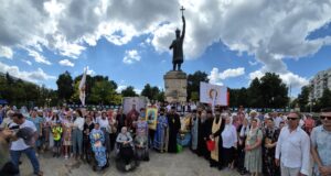 A avut loc tradiționalul Drum al Crucii și al Pocăinței în jurul capitalei, ediția a XXIII-a