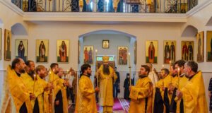 Slujba Privegherii în cinstea Sfântului Ierarh Dionisie la Mănăstirea Suruceni