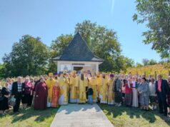Liturghie arhierească și slujbă de sfințire în Parohia „Înălțarea Domnului” din Chirianca