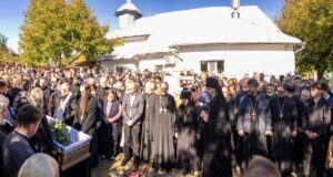 Protoiereul Vasile Ciocan, parohul bisericii din Suruceni, a fost condus pe ultimul drum